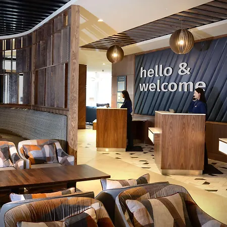 Travelodge Plus Dublin City Centre-3